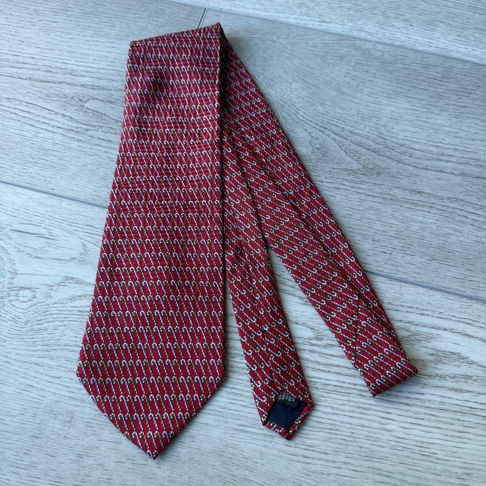 Lord & Taylor Candy Cane Tie Holiday Novelty Christmas Silk USA |‎ 4"W 56"L